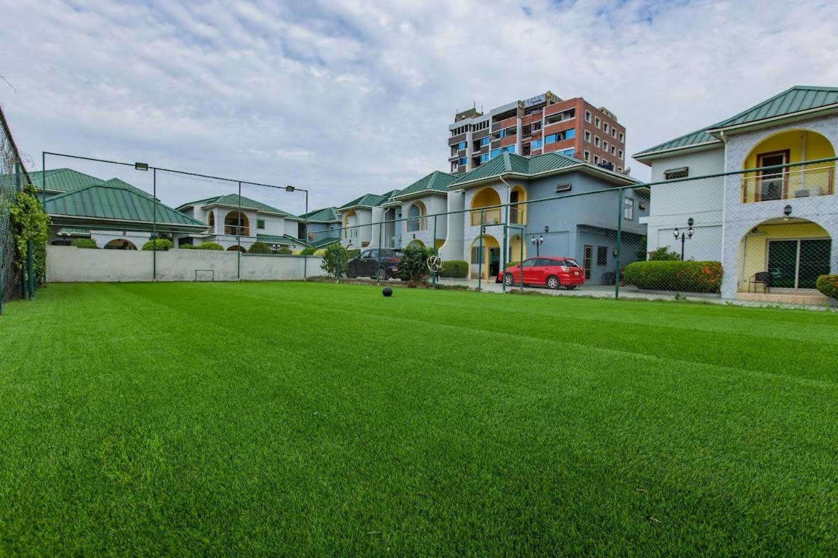 Takako Court Luxury Houses & Apartments, East Legon Accra Exterior photo